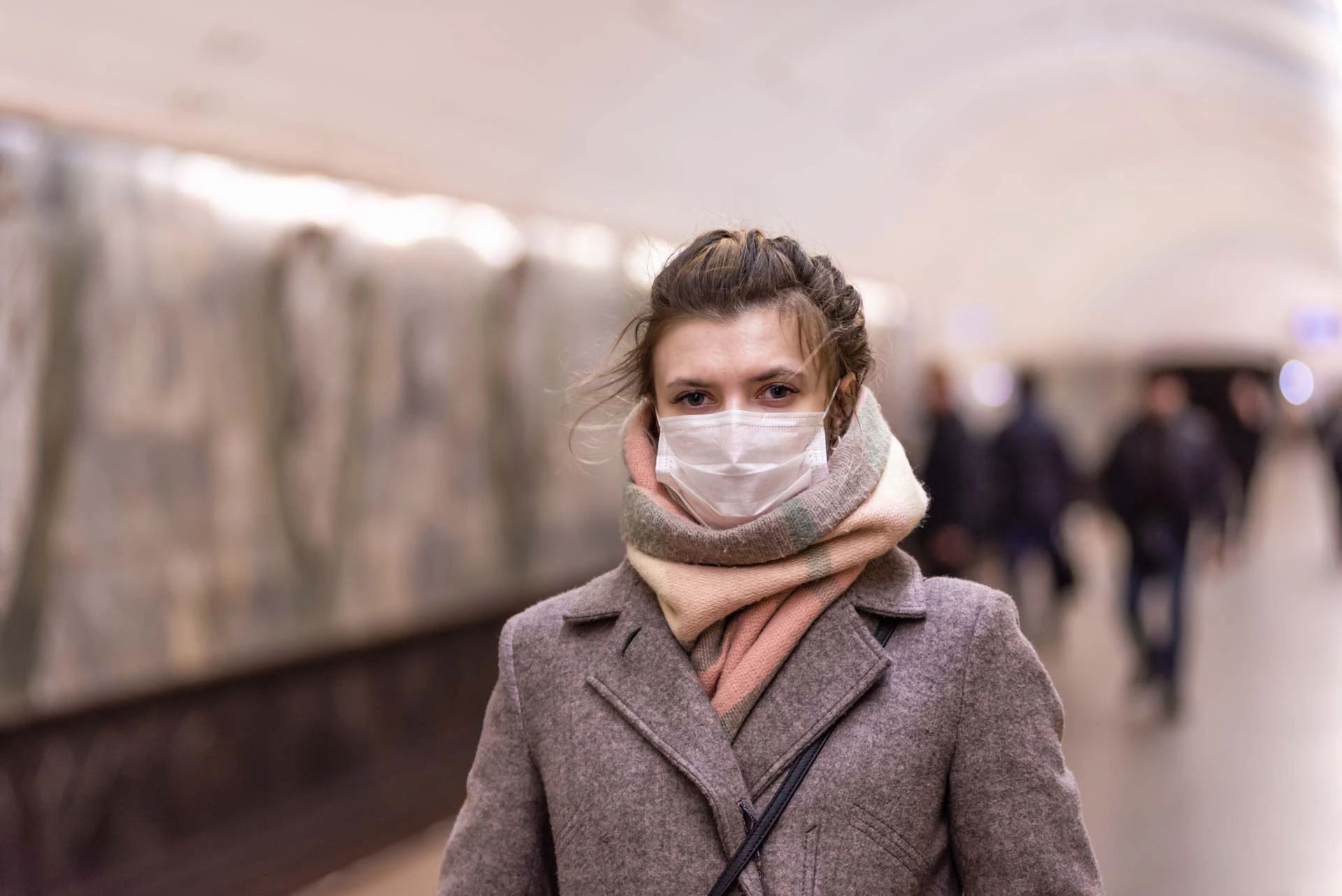 В России наблюдается рост заболеваемости сезонными вирусными инфекциями-1